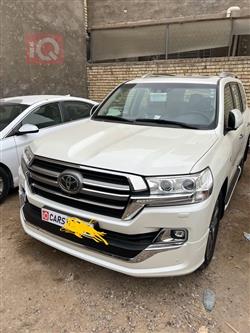 تويوتا لاندكروزر